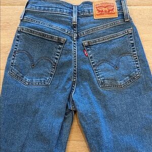 Levi's Wedgie Straight Leg Women Jeans SZ 25